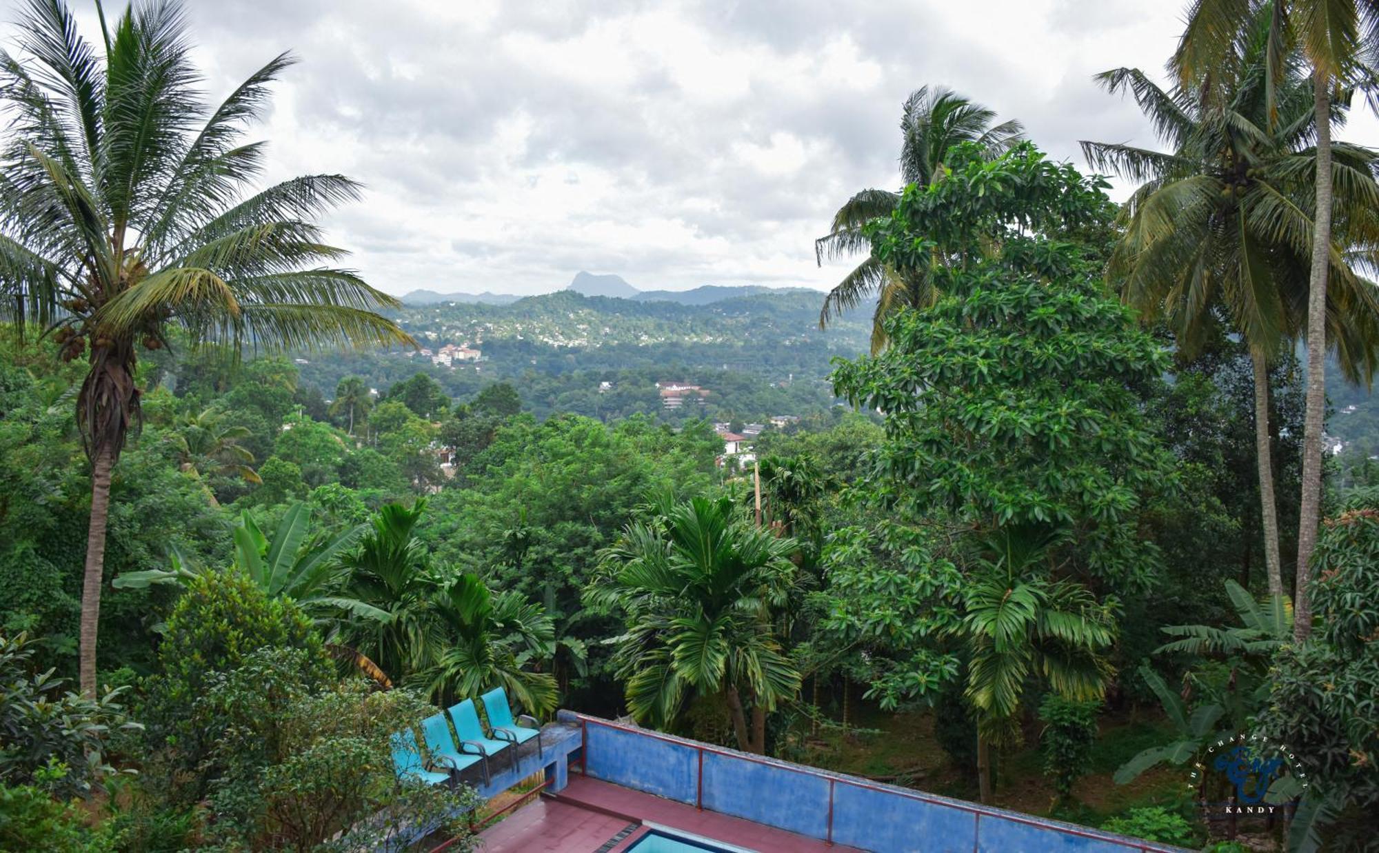 The Change Hotel Kandy Buitenkant foto