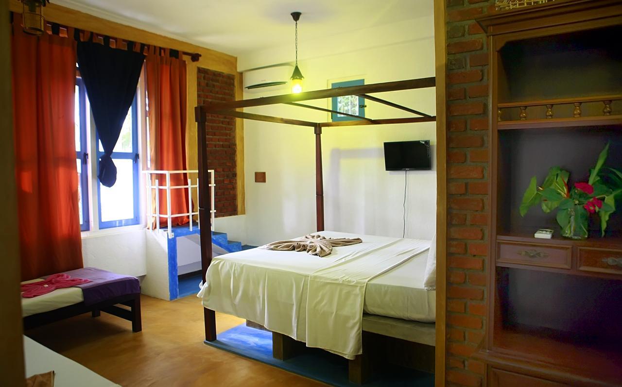 The Change Hotel Kandy Buitenkant foto