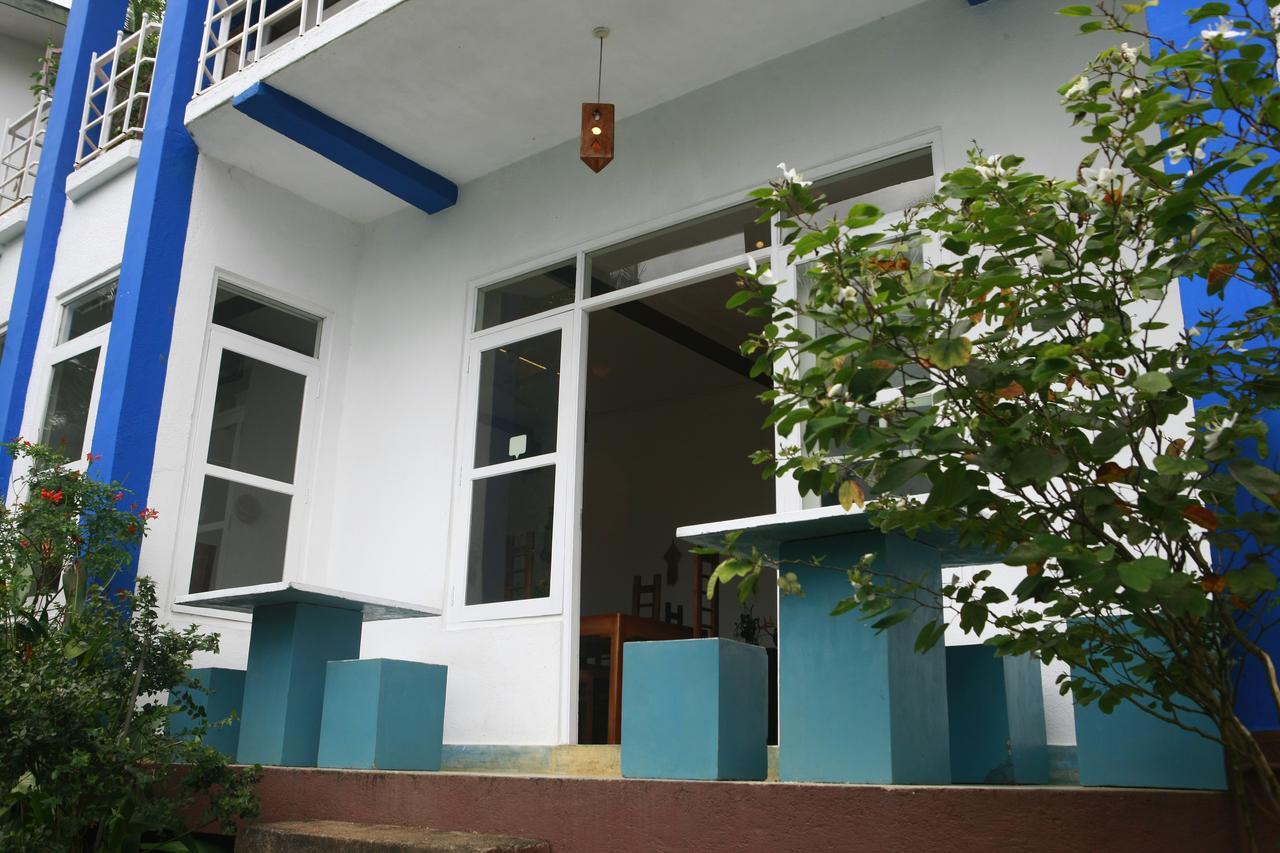 The Change Hotel Kandy Buitenkant foto