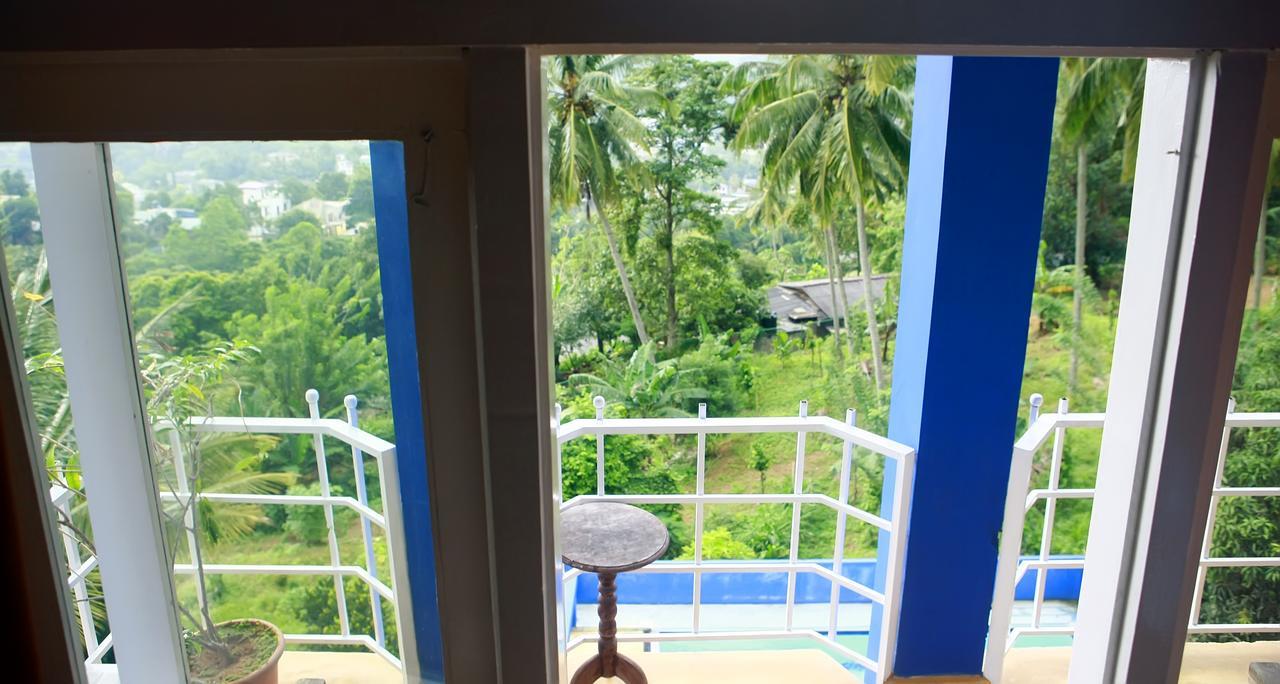 The Change Hotel Kandy Buitenkant foto